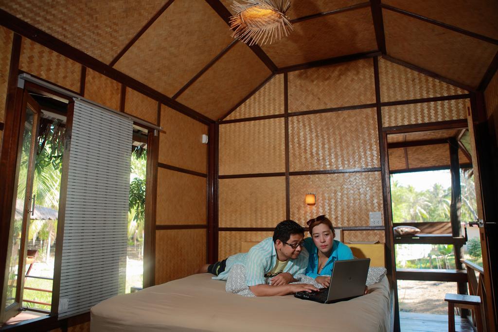 Hotel Phayam Garden View Koh Phayam Esterno foto